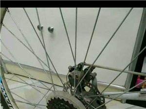 380元出售弹簧减震车把减震双碟刹双变速山地自行车 380元出售弹簧减震车把减震双碟刹双变速山地自行...